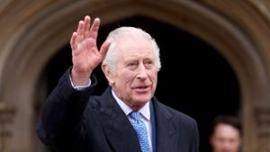 Nach Bekanntmachung seiner Krebsdiagnose will Großbritanniens König Charles III. wieder öffentliche Termine wahrnehmen. Foto: Hollie Adams/Reuters Pool/AP/dpa