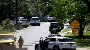 Bei einem Einsatz in Charlotte wurden vier Polizisten getötet. Foto: Khadejeh Nikouyeh/The Charlotte Observer via AP/dpa