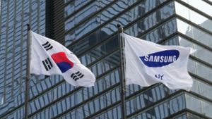 Samsung meldet einen deutlichen Anstieg des operativen Gewinns für das vergangene Quartal. Foto: Ahn Young-joon/AP/dpa
